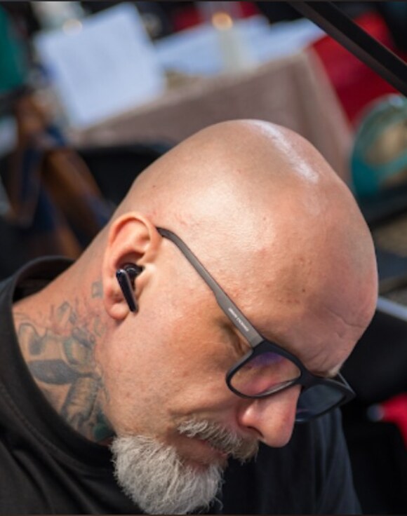 Emil – tatuażysta, studio More Life Tattoo Gniezno